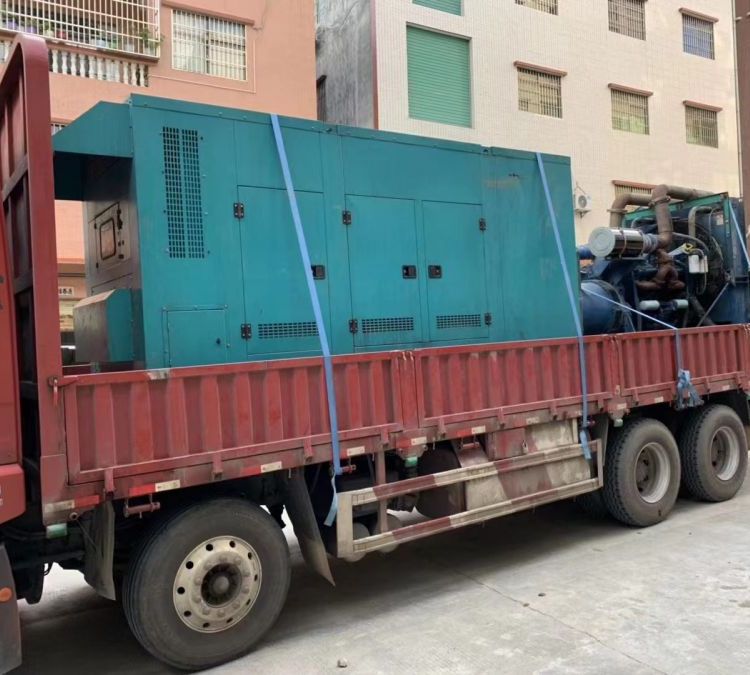 平南如何在不同负载率下确保 400KW 柴油发电机组的正常运行？