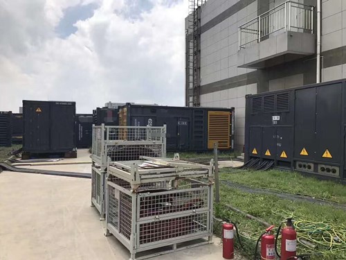 平南除了定期检查，还有哪些方法可以及时发现接触式转速表探头的磨损？