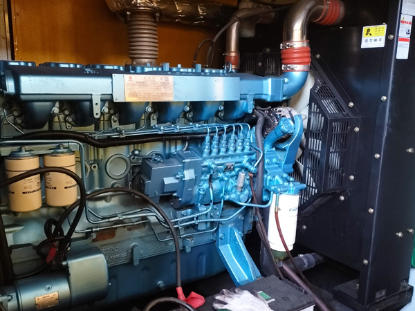 平南磷酸铁锂蓄电池的使用寿命与哪些因素有关？